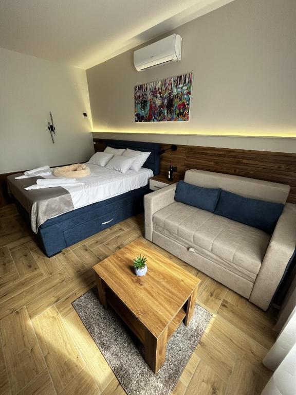 Moderna soba u ĆAKA Luxury Rooms